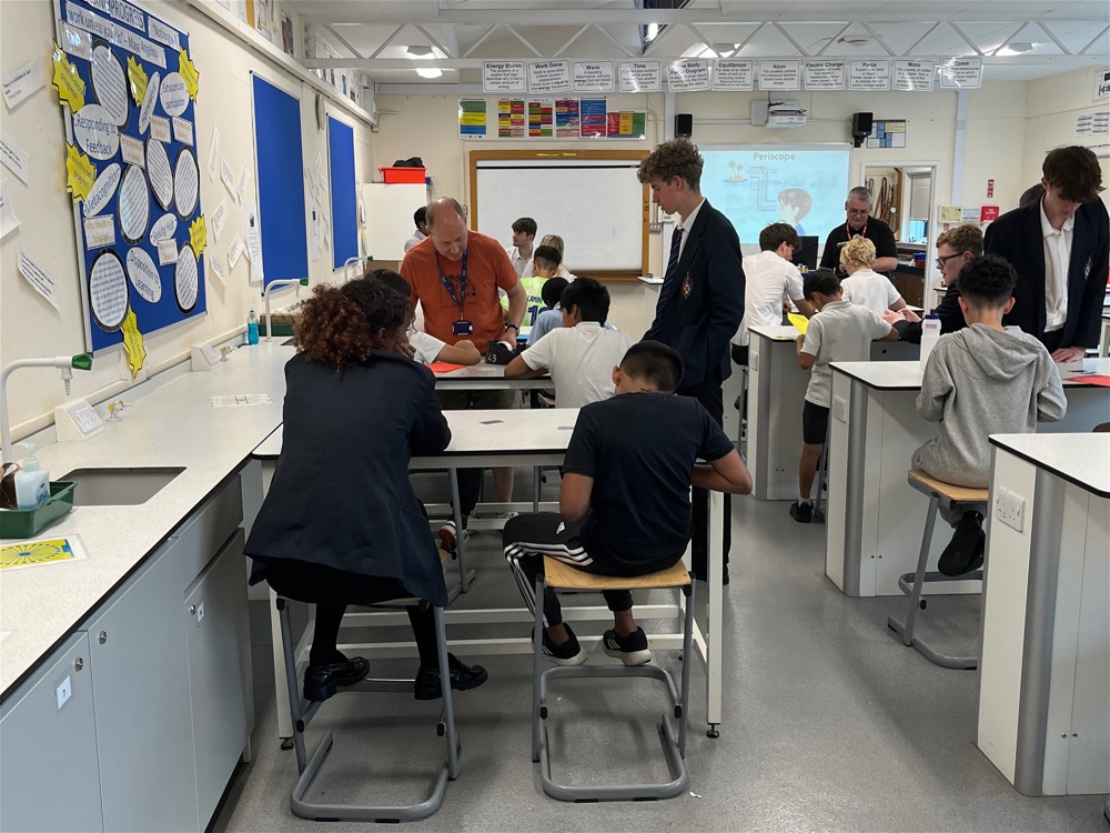 Year 12 Lead Primary Science Sessions - Image