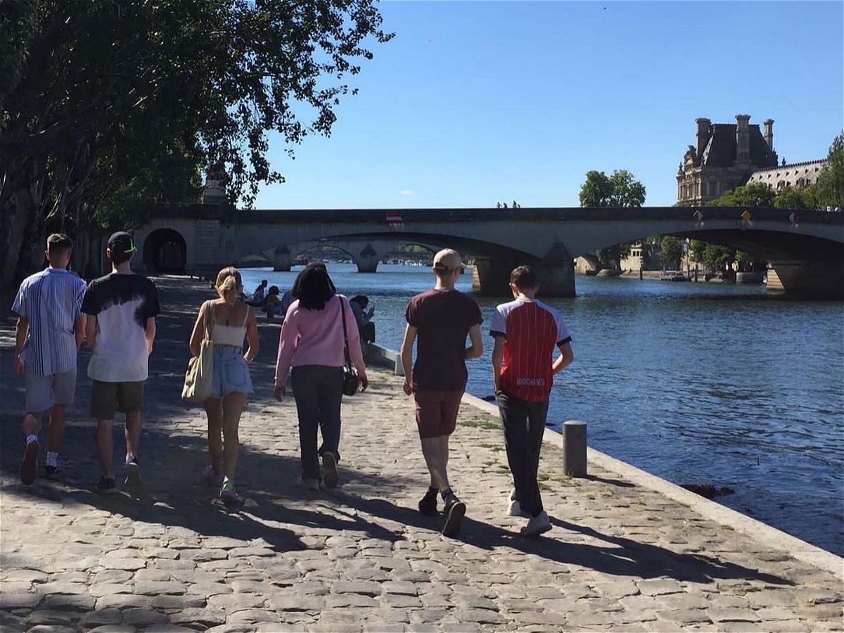 Photo 3 - Year 12 and 13 French Pupils Visit Paris