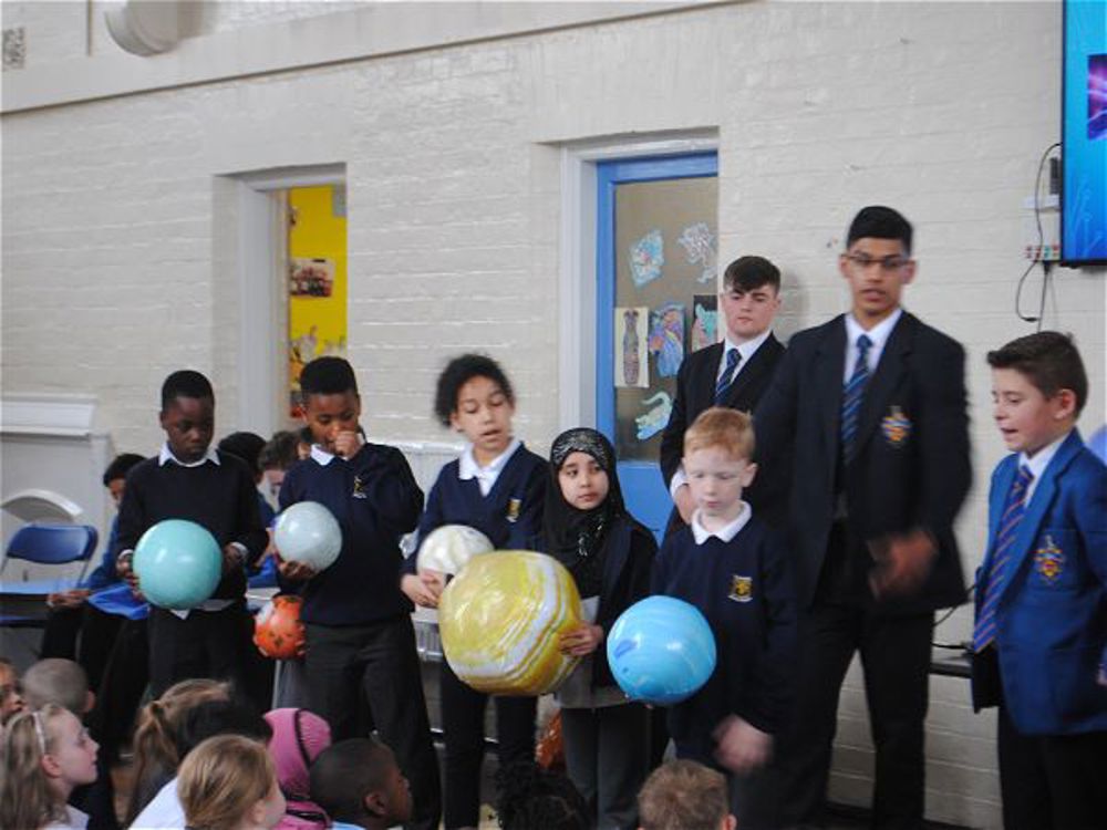 Fun Science Assembly For Primary Pupils - Image