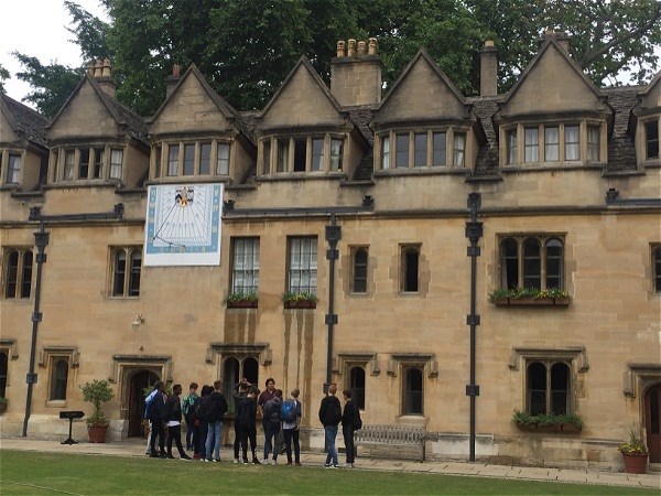 Photo 8 - Year 10 attend University of Oxford 
