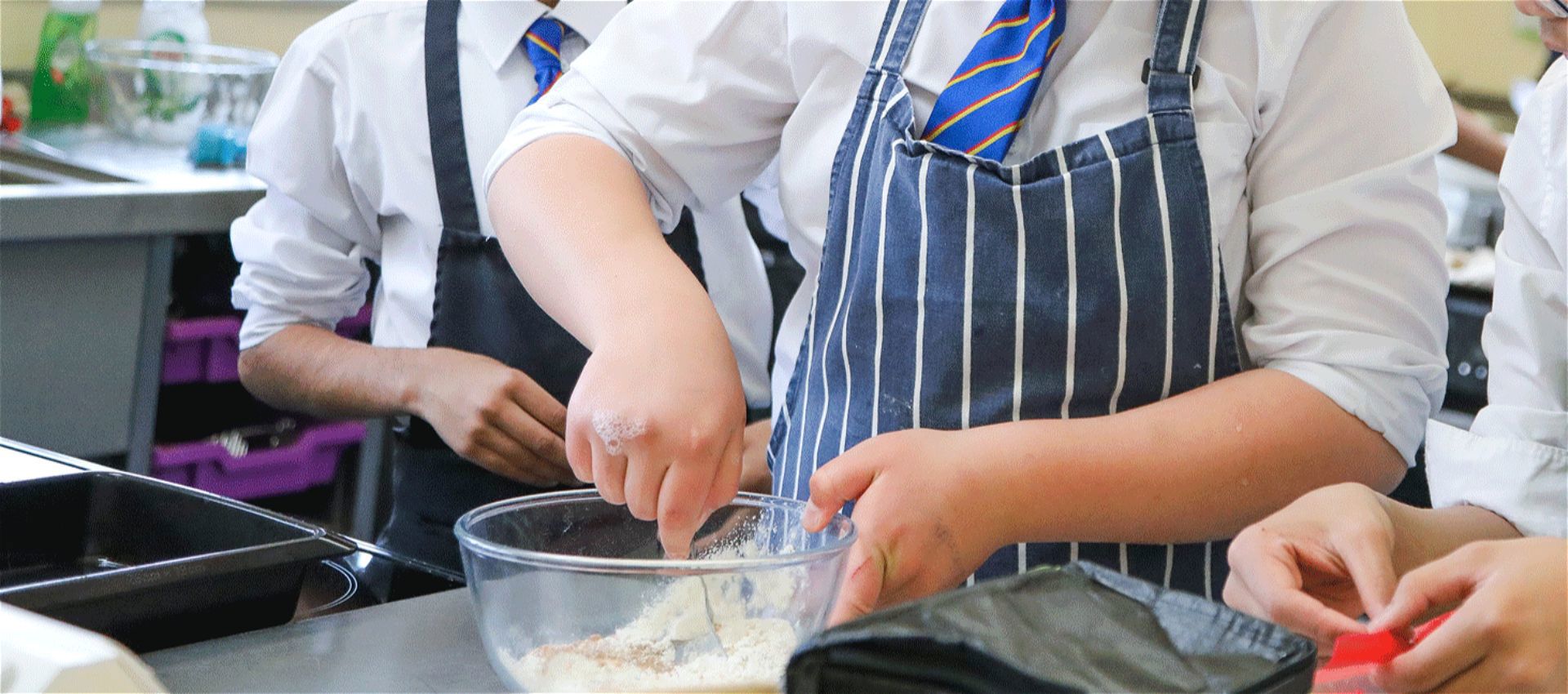 House Cooking Competition 