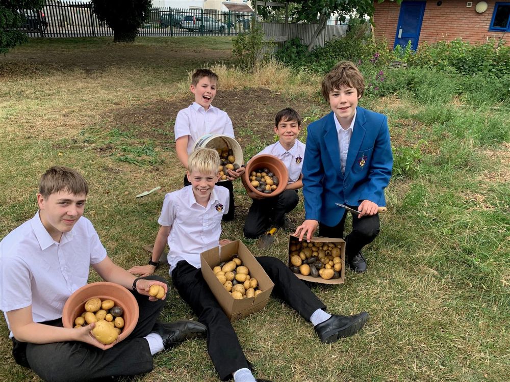 Growing and Gardening Club Raise £206.50 for Local Charities - Image