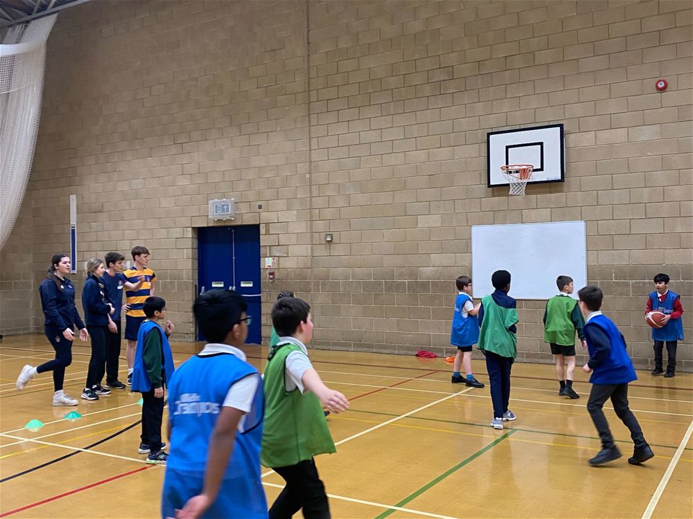 Year 4 and 5 Visitors Enjoy Basketball Session - Image