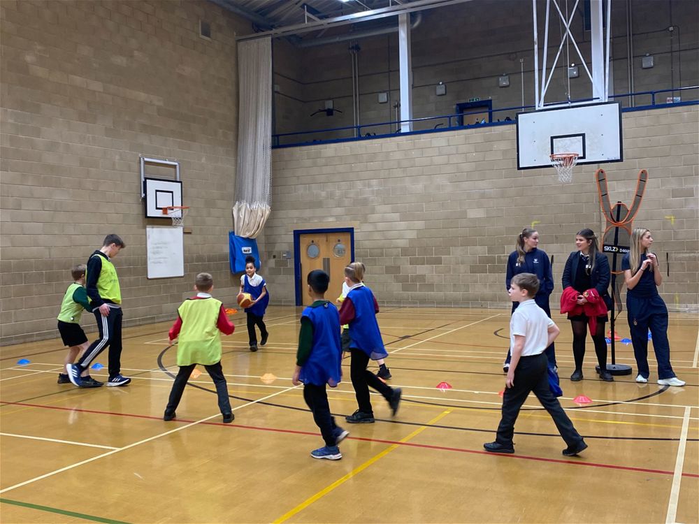 Year 4 and 5 Visitors Enjoy Basketball Session - Image