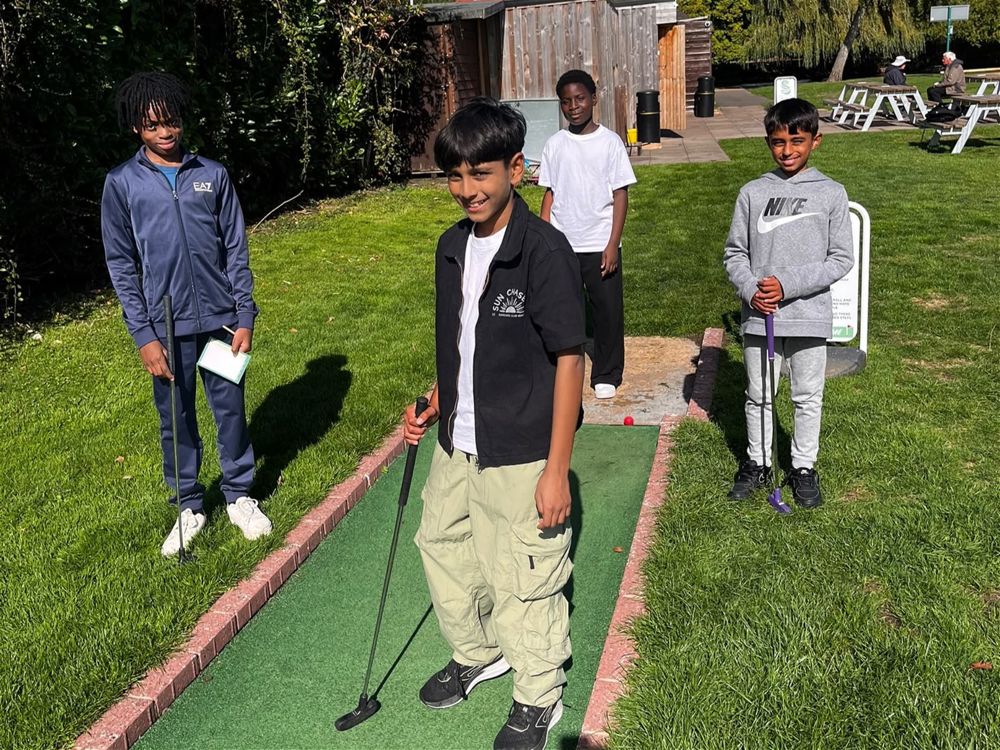 Year 7 in Stratford - Image