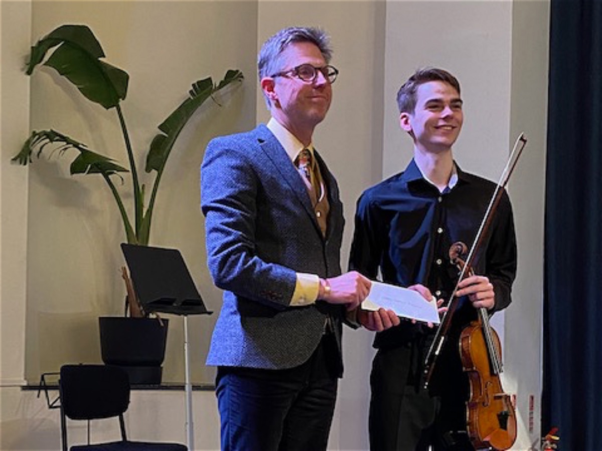 STRS Violinist is Gloucestershire Young Musician of the Year Sir