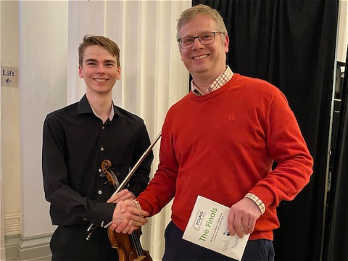 STRS Violinist is Gloucestershire Young Musician of the Year Sir