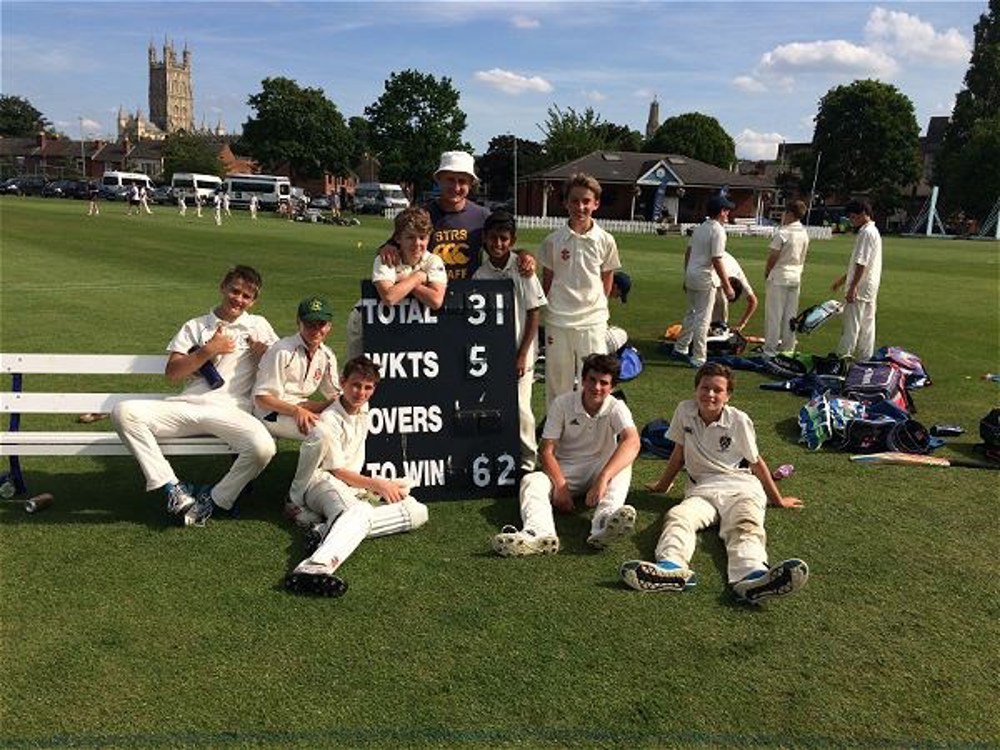 U13's Play Well in Six Aside Cricket Tournament - Image