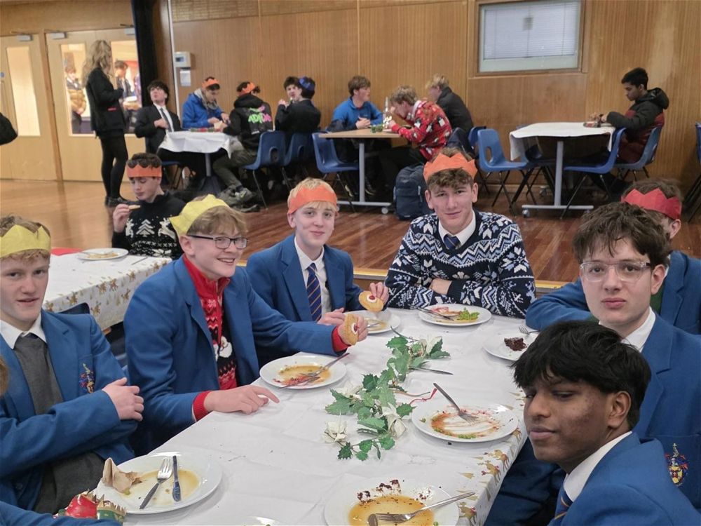 School Christmas Lunch - Image