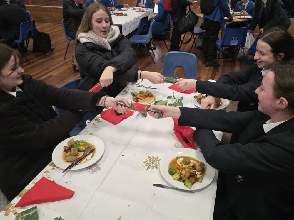 School Christmas Lunch - Image