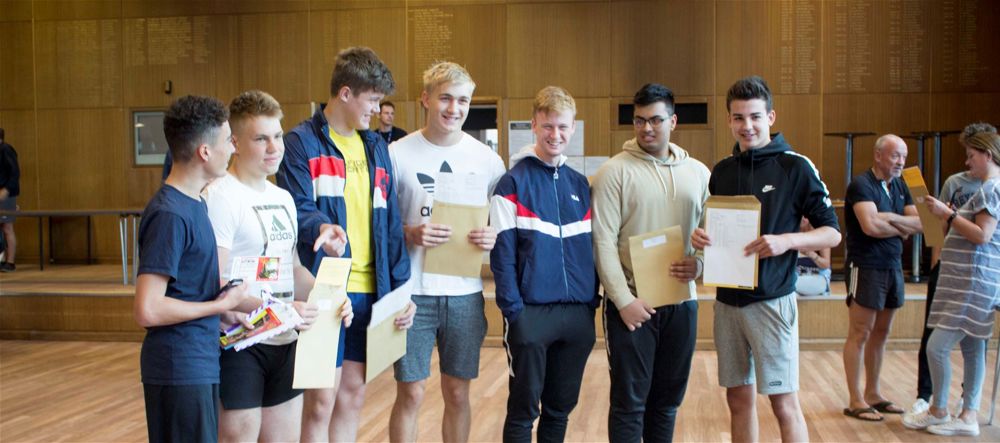 A Strong Set of GCSE Results for STRS